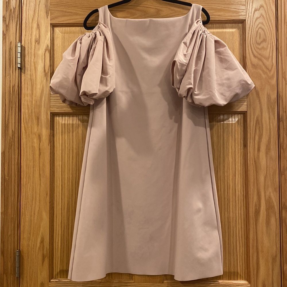 Chiara Isla Cold-Shoulder Dress Puff Sleeves - Picture 13 of 15